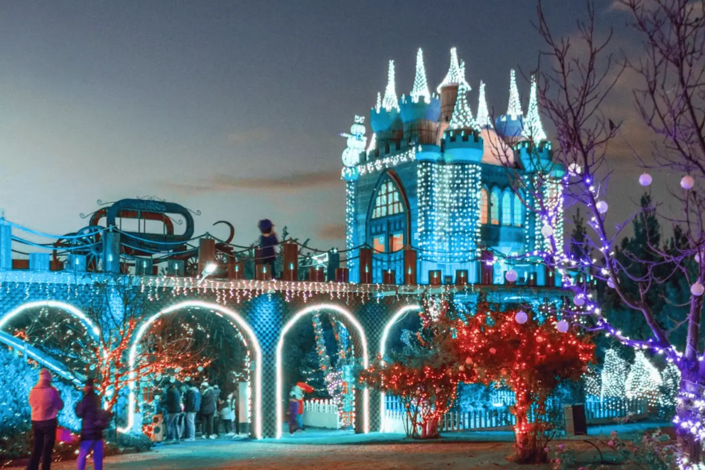 Castillo iluminado