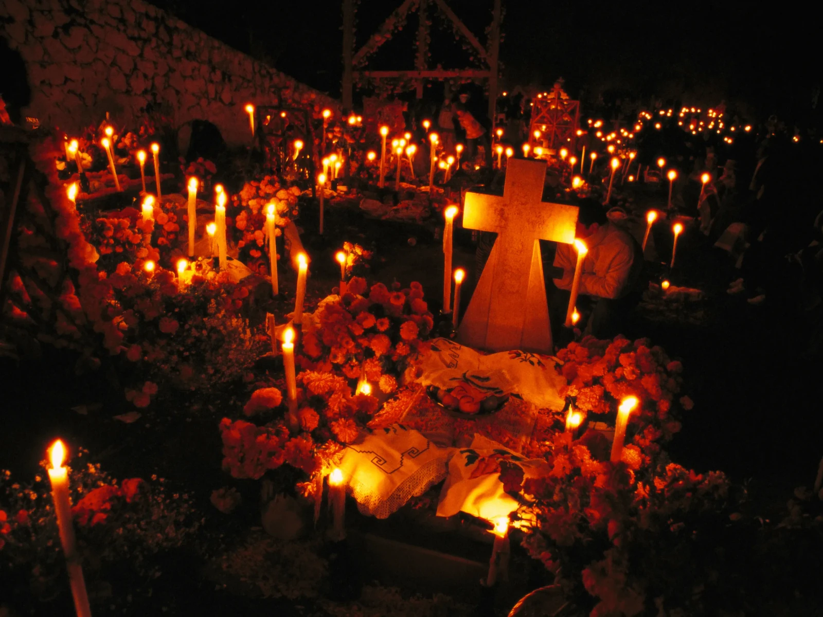 Día de Muertos en Uruapan, Pátzcuaro, Janitzio, Quiroga y Morelia