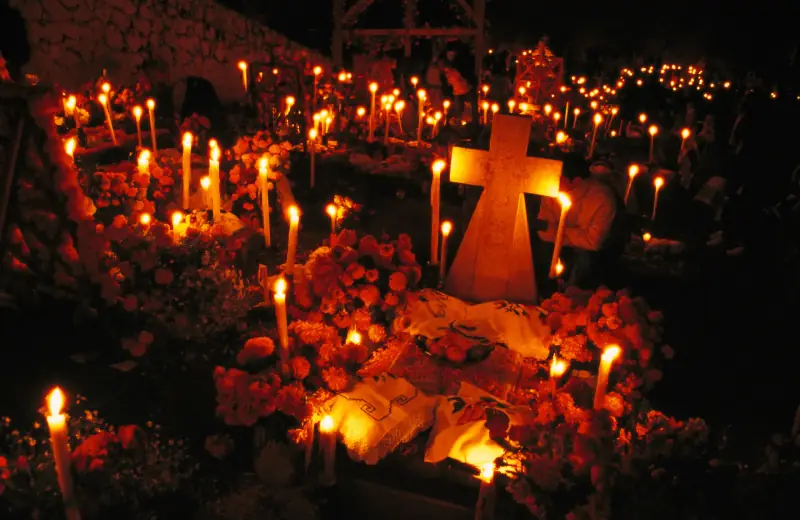 Día de Muertos en Uruapan, Pátzcuaro, Janitzio, Quiroga y Morelia